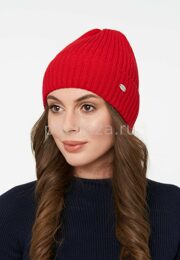 Женская шапка (красный)